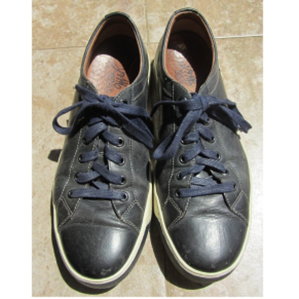 Johnston & Murphy Navy Blue Leather Size 8.5 Sneakers